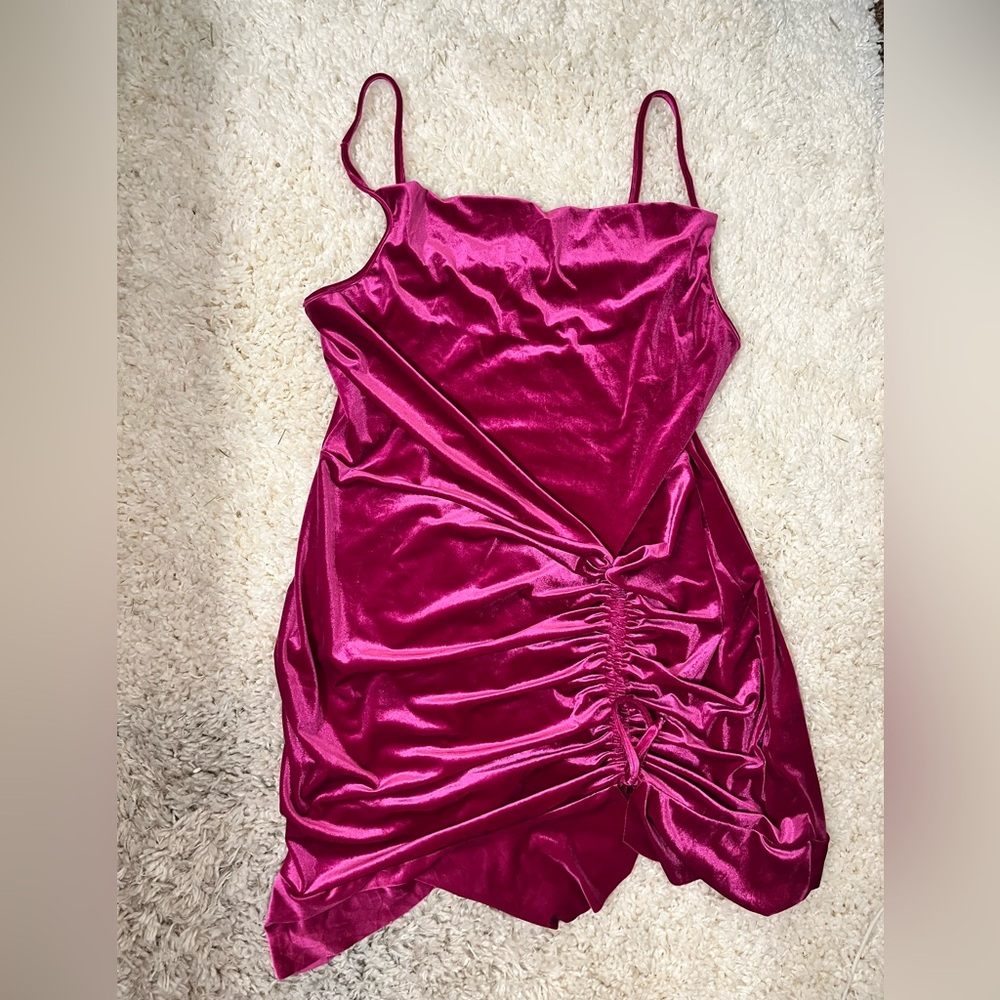 NWT- plus size US 22, Pretty Little Thing Fuchsia, velvet, ruched frill dress